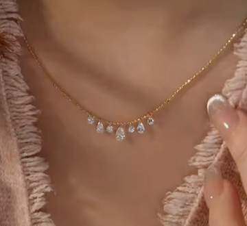 14kt Yellow Gold Lab Diamond Dangle Necklace