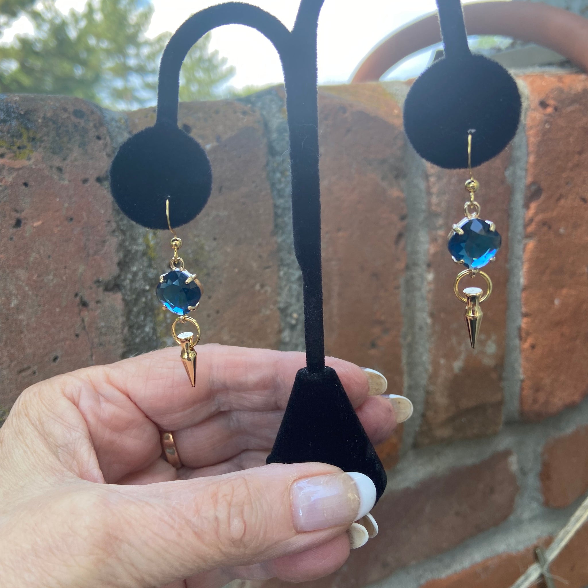 Fun, Sparkly, Colorful Summer Earrings!