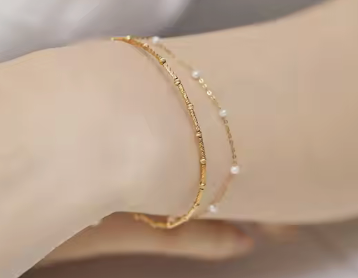 14kt Yellow Gold and Freshwater Pearl Stretchy Bracelet