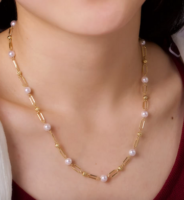 14kt Gold Pearl Station Necklace